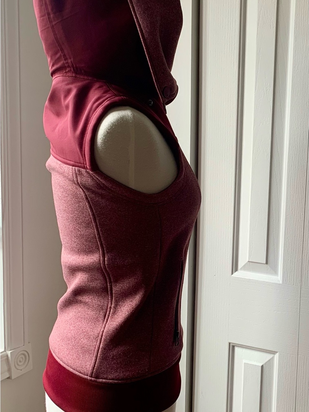 Burton Hooded Vest in Wine Red